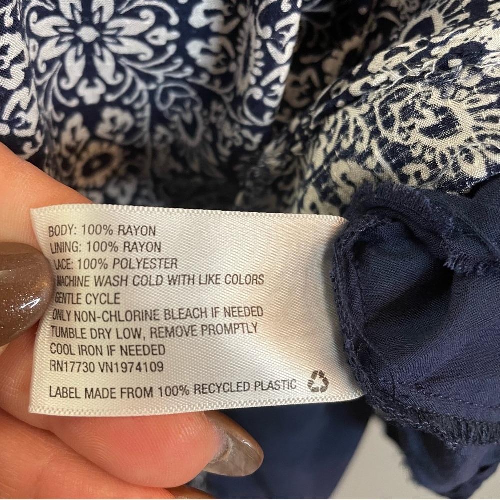 KNOX ROSE SZ/M Dress Blue and White with Lace Cold Shoulders Sleeve Floral Lined - Picture 6 of 8